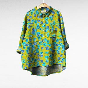 Blusa Marina · Lino ligero de aire mediterráneo