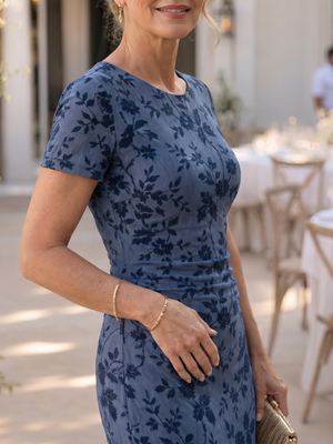 Vestido Dorotea · Midi de cuello redondo