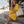 Vestido Genoveva · Midi con botones y volantes