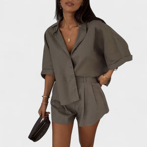 Conjunto Dalila · De elegancia natural