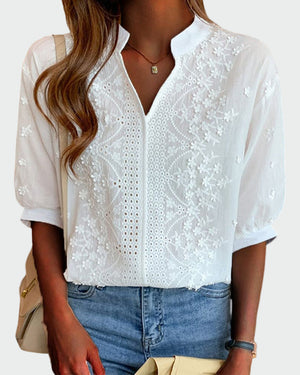 Blusa Anselma · Con detalhes de encaje