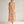 Vestido Lucena · Cuello halter con estampado de acuarela
