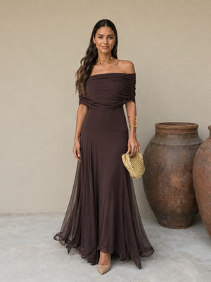 Vestido Pastora · Largo fluido en tono marrón