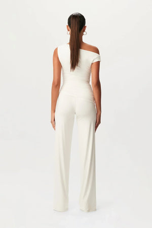 Conjunto Trinidad · Elegante asimétrico