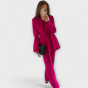Conjunto Águeda · Con estilo de dos piezas