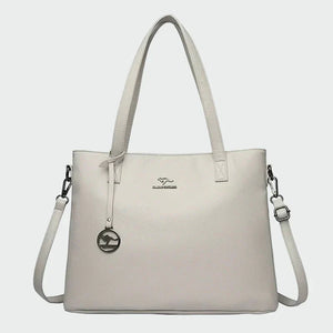 Bolso Consuelo · Espaciosa y versátil