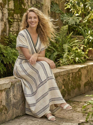 Vestido Naiara · Midi cruzado de lino