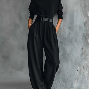 Conjunto Jacinta · Top de cuello alto y pantalón