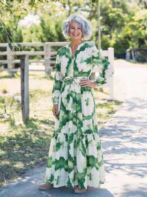 Vestido Virginia · Maxi de manga larga con cintura anudada