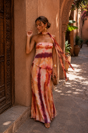 Vestido Jacaranda · Largo estampado de escote palabra de honor