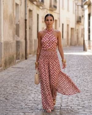 Conjunto Carmona · Conjunto elegante de hombros descubiertos