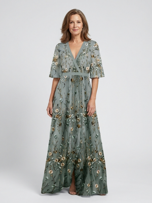 Vestido Eloísa · Maxi bordado con escote en V