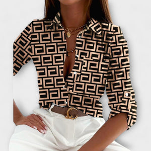 Blusa Ariadna · De cuello clásico